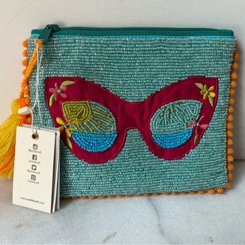 Seed Beaded Sunglasses Clutch Bag, beaded pouch,cosmetic bag